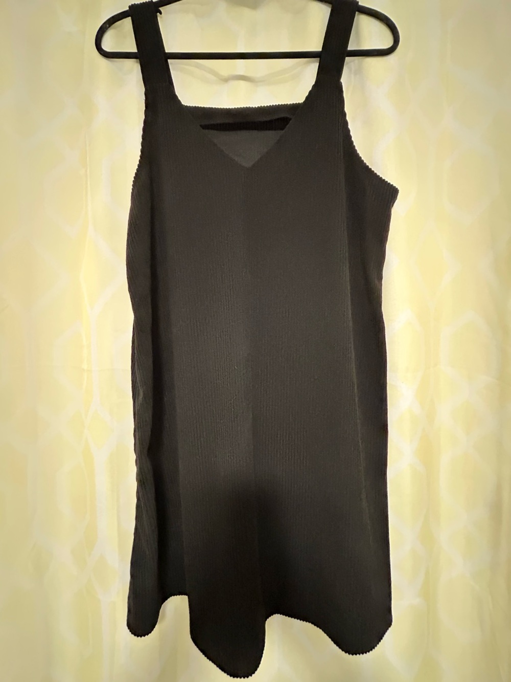 Black cordory/ribbed dress